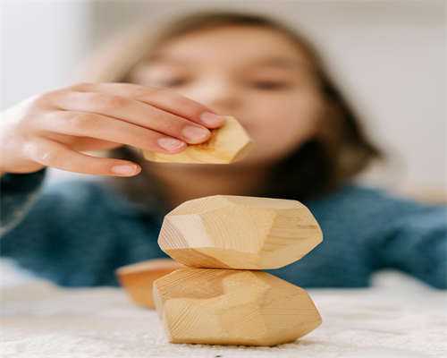 代生母亲咨询,广州试管婴儿哪家医院价格便宜？附三代试管费用及成功率